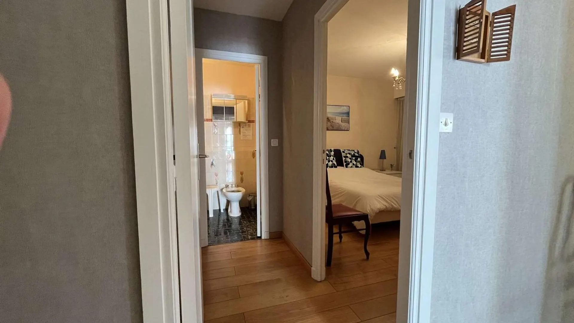 Appartement 2P Avec Terrasses, Parking Prive, A 100M Des Plages - Juan-Les-Pins - Fr-1-252-196 Antibes 0*,