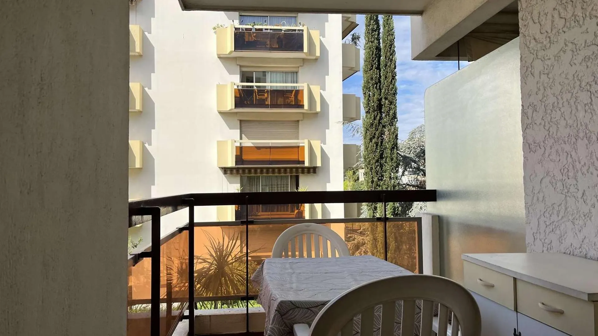 Appartement 2P Avec Terrasses, Parking Prive, A 100M Des Plages - Juan-Les-Pins - Fr-1-252-196 Antibes Apartment
