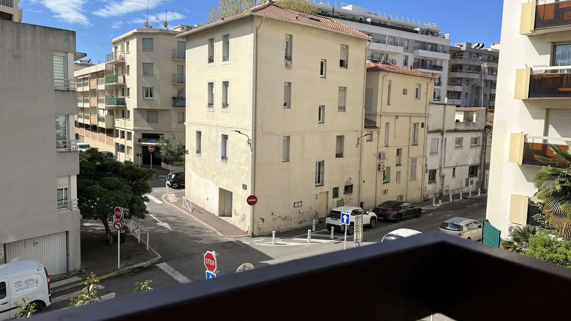 Apartment Appartement 2P Avec Terrasses, Parking Prive, A 100M Des Plages - Juan-Les-Pins - Fr-1-252-196 Antibes France